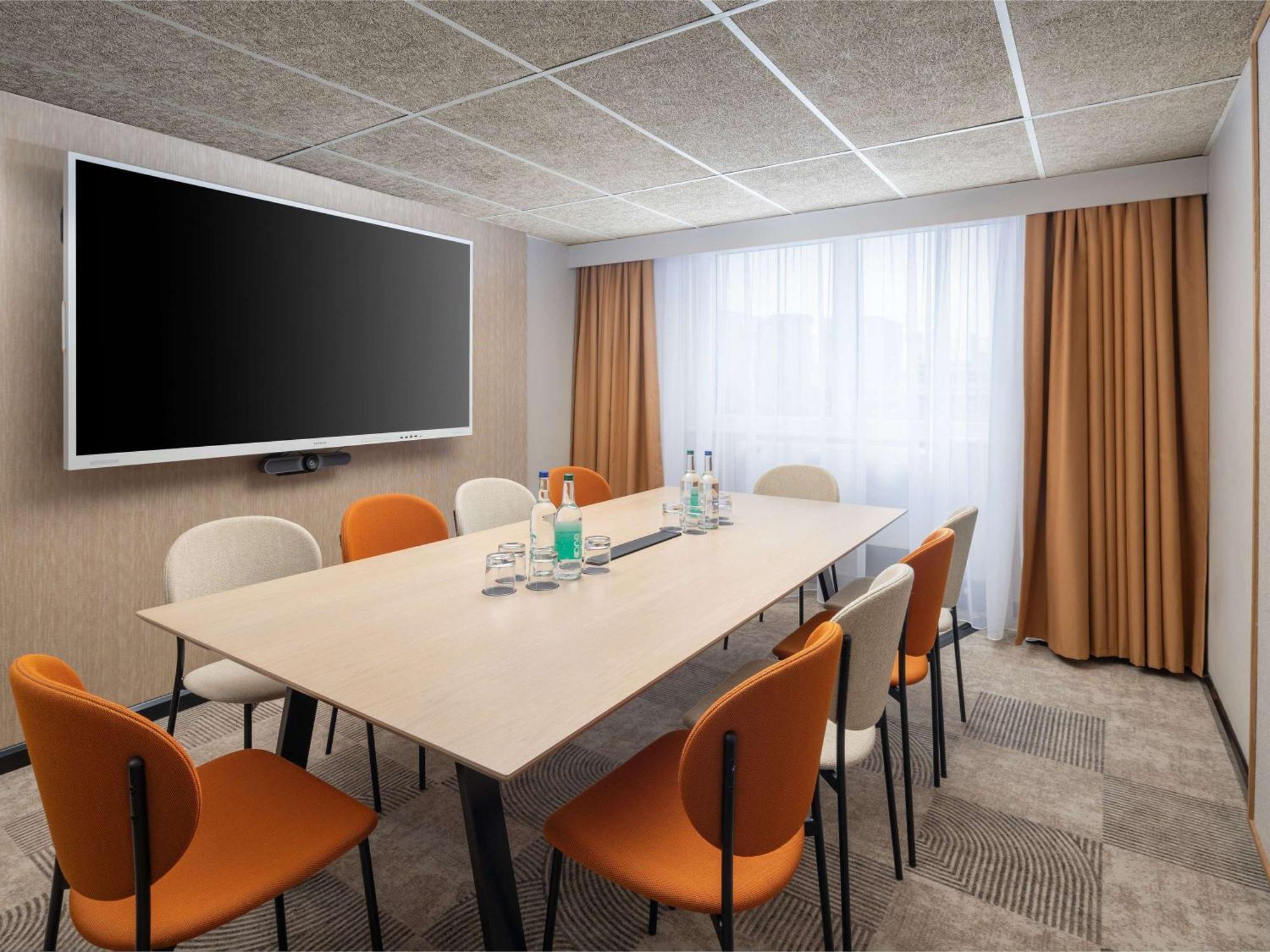 Ibis Earls Court Отель Лондон