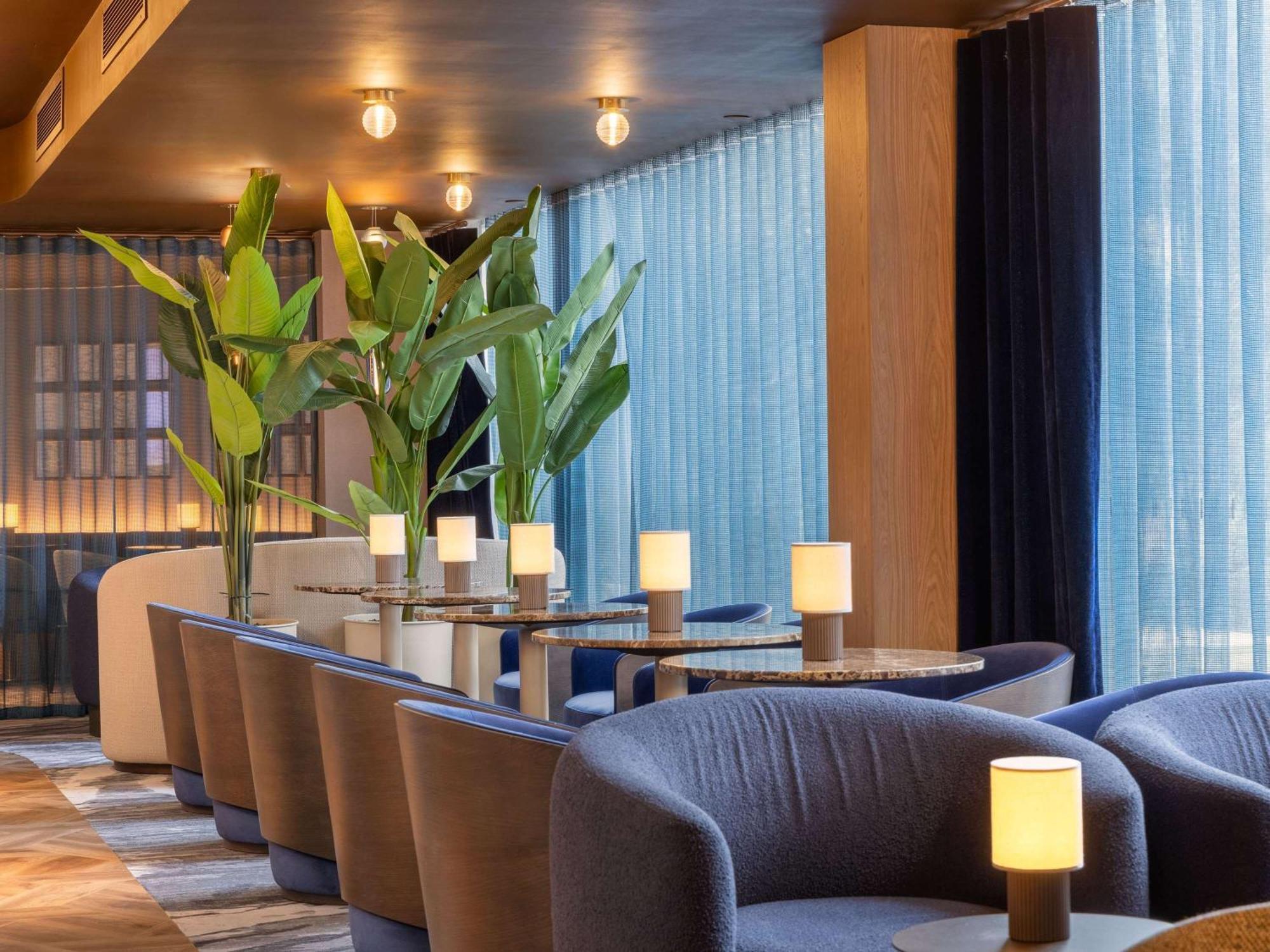 Ibis Earls Court Отель Лондон